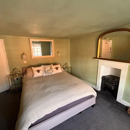 Sweet & Cosy 10 Bridewell Cottage With Parking Available Upon Request Bury St. Edmunds Eksteriør bilde