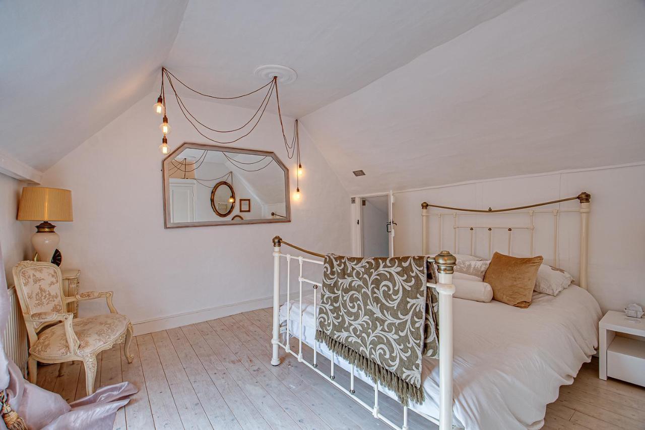 Sweet & Cosy 10 Bridewell Cottage With Parking Available Upon Request Bury St. Edmunds Eksteriør bilde