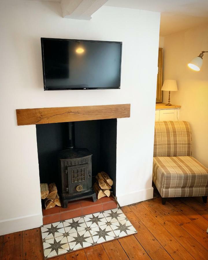 Sweet & Cosy 10 Bridewell Cottage With Parking Available Upon Request Bury St. Edmunds Eksteriør bilde