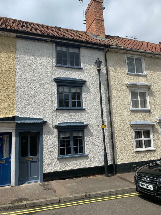 Sweet & Cosy 10 Bridewell Cottage With Parking Available Upon Request Bury St. Edmunds Eksteriør bilde