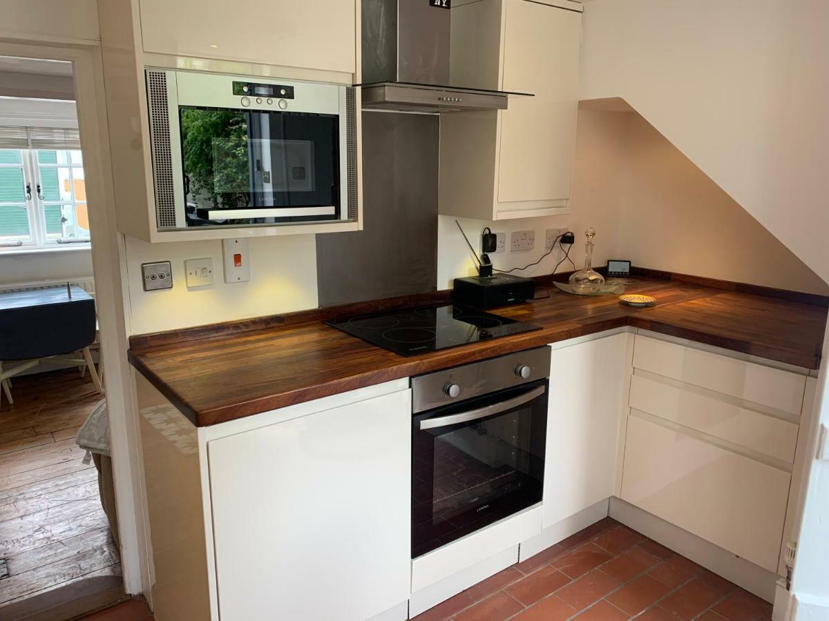 Sweet & Cosy 10 Bridewell Cottage With Parking Available Upon Request Bury St. Edmunds Eksteriør bilde